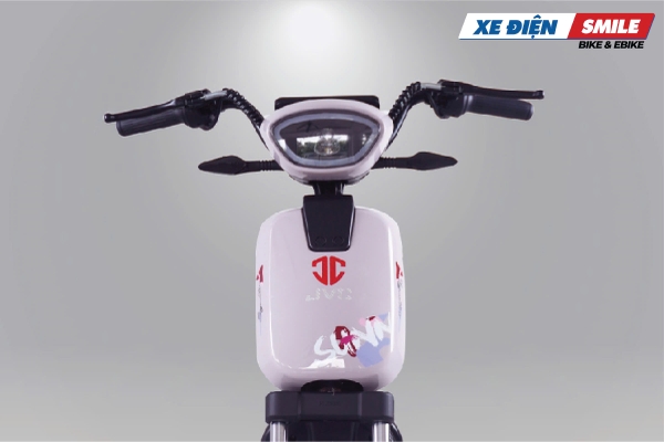 đầu xe điện thiết kế nhỏ gọn