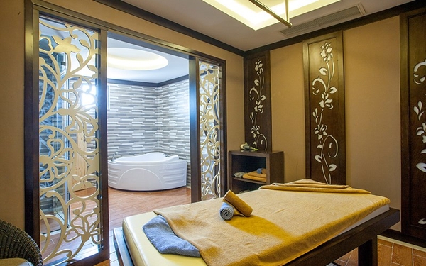 Mường Thanh Luxury Nhật Lệ