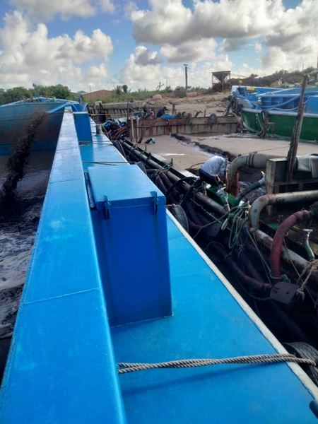 Ms17 Chủ gửi bán xà lan 600 tấn