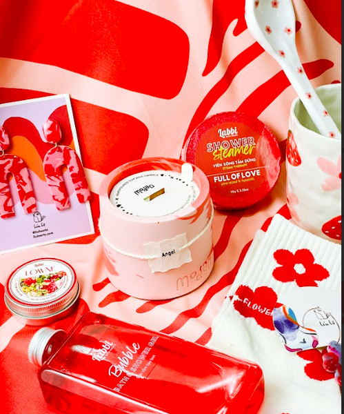 Shopping Small is a BIG DEAL