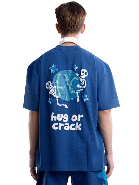 PC® BLUE HUG OR CRACK TEE