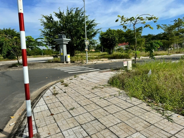 ⛰️ BÁN CỤM 4 NỀN – 3 MẶT TIỀN ĐẮC ĐỊA TRUNG TÂM NÚI SẬP (KHU TÂY THOẠI NGỌC HẦU)