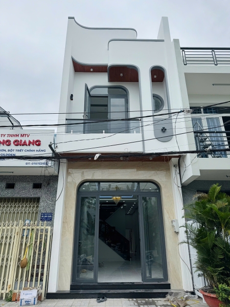 🏠 BÁN NHÀ 1 TRỆT 1 LẦU KHU B4 – 3 PHÒNG NGỦ, NỘI THẤT CAO CẤP