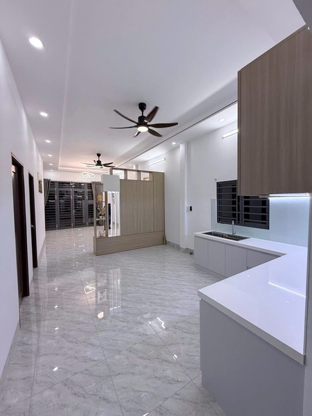 🏠 BÁN NHÀ TRỆT ĐẸP MẶT TIỀN RẠCH TẦM BÓT – NGANG 7.4M (VỊ TRÍ THOÁNG MÁT)