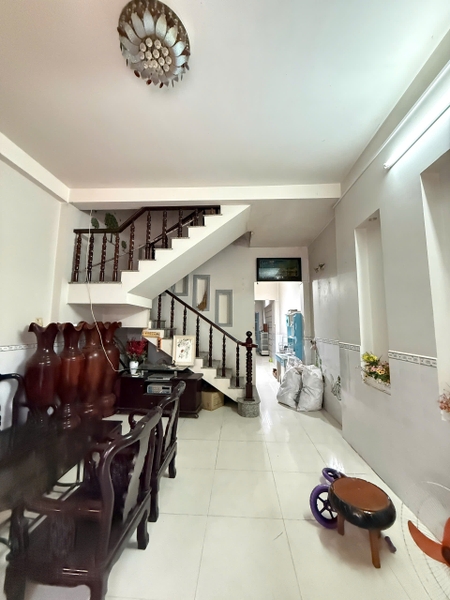 🏠 BÁN NHÀ 1 TRỆT 1 LẦU CÓ SÂN THƯỢNG – MẶT TIỀN ĐƯỜNG NGUYỄN TRỌNG QUYỀN (KDC TRẦN QUANG KHẢI)