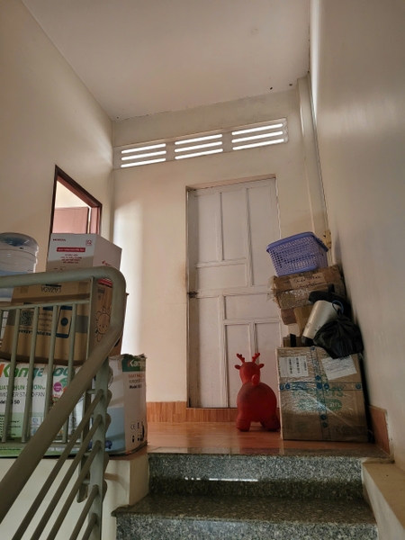 BÁN NHÀ 1 TRỆT 1 LẦU MẶT TIỀN PHẠM VĂN ĐỒNG – KDC XẺO TRÔM (CÓ SÂN THƯỢNG)