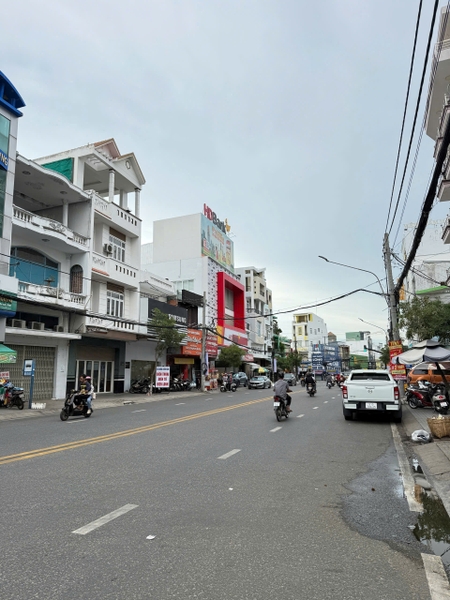 🏠 BÁN NHÀ MẶT TIỀN ĐƯỜNG LÝ THÁI TỔ – VỊ TRÍ ĐẸP, THUẬN TIỆN KINH DOANH