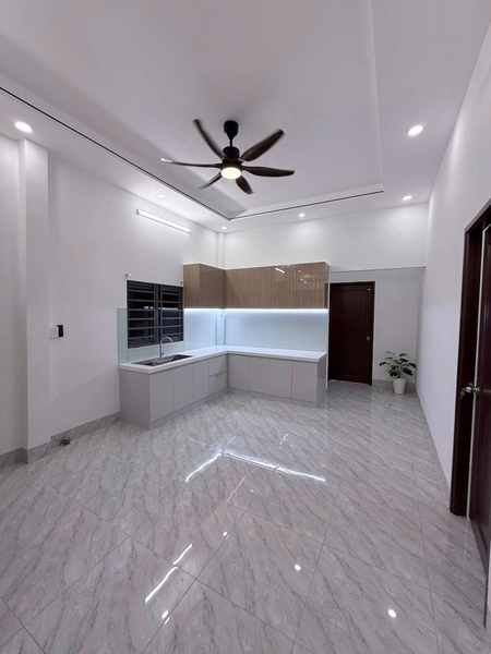 🏠 BÁN NHÀ TRỆT ĐẸP MẶT TIỀN RẠCH TẦM BÓT – NGANG 7.4M (VỊ TRÍ THOÁNG MÁT)