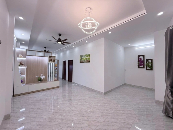 🏠 BÁN NHÀ TRỆT ĐẸP MẶT TIỀN RẠCH TẦM BÓT – NGANG 7.4M (VỊ TRÍ THOÁNG MÁT)