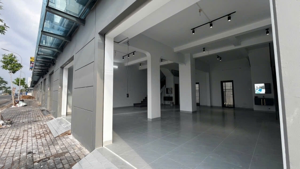 BÁN CẶP NHÀ HOÀN THIỆN VIEW RẠCH TẦM BÓT – KĐT TÂY SÔNG HẬU GD2