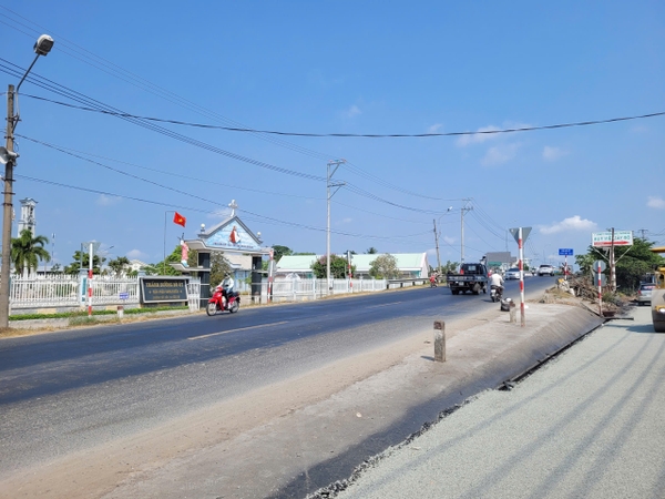 🚛 BÁN SHOWROOM, KHO MẶT TIỀN QUỐC LỘ 91 – NGAY CẦU BÒ ÓT, THỐT NỐT