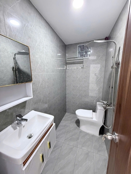 🏠 BÁN NHÀ MỚI XÂY - GẦN CẦU GÒI LỚN