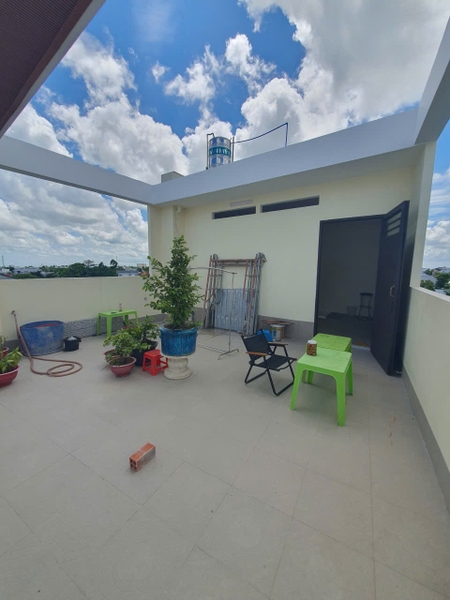 BÁN NHÀ 1 TRỆT 2 LẦU + SÂN THƯỢNG – KHU XẺO TRÔM, CÁCH UNG VĂN KHIÊM CHỈ 80M