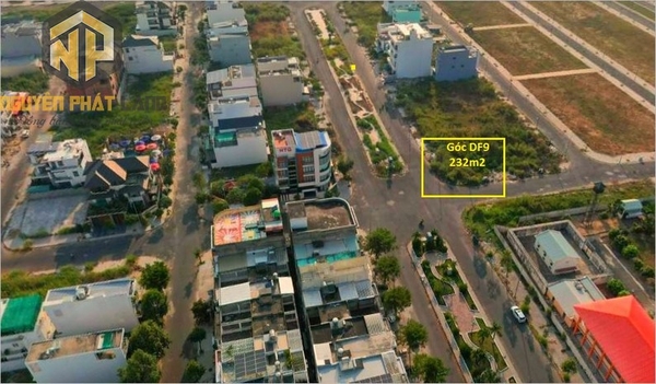 [CT4] Cho thuê nền góc DF9 mặt công viên Golden City