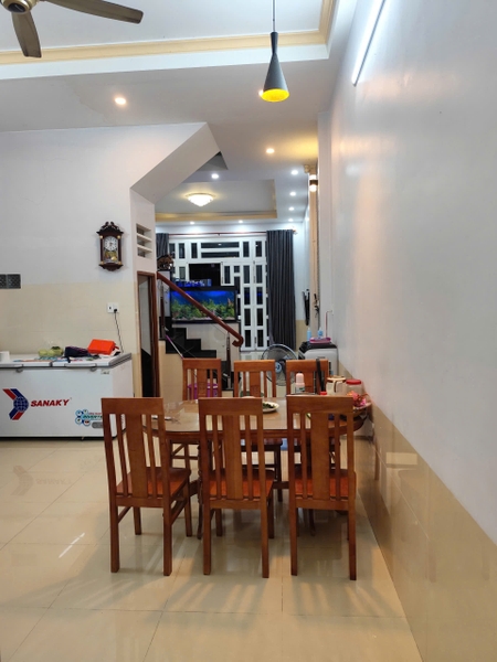 🏠 Bán Nhà 1 Trệt 1 Lầu Full Nội Thất – Đường Số 9 KDC Bình Khánh 5