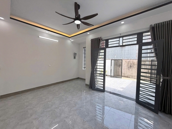 🏠 BÁN NHÀ CẤP 4 SIÊU RỘNG RÃI – HẺM Ô TÔ THÔNG 2 ĐẦU – CÁCH CHỢ BÌNH KHÁNH CHỈ 100M