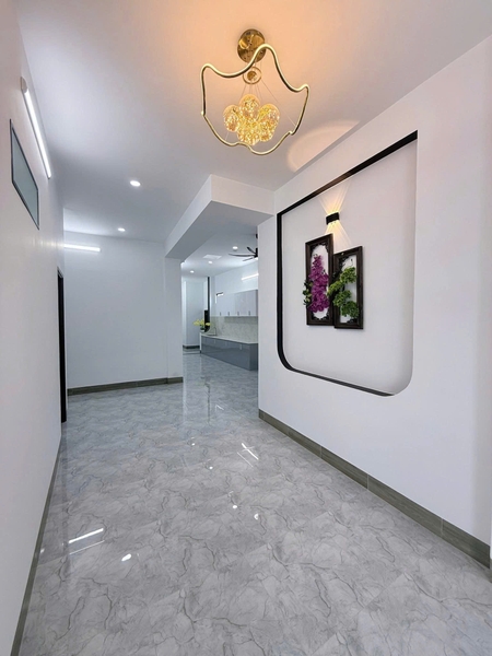 🏠 BÁN NHÀ CẤP 4 SIÊU RỘNG RÃI – HẺM Ô TÔ THÔNG 2 ĐẦU – CÁCH CHỢ BÌNH KHÁNH CHỈ 100M