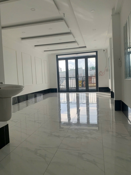 🏠 BÁN NHÀ 1 TRỆT 2 LẦU MẶT TIỀN LÝ THÁI TỔ – VỊ TRÍ ĐẮC ĐỊA, ĐANG CÓ DÒNG TIỀN