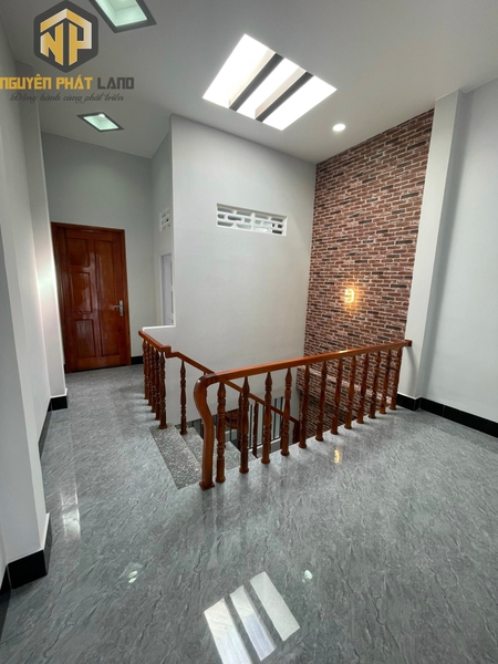 [NP15] Bán nhà mới xây 1 trệt 1 lầu khu dân cư Tổng Hợi