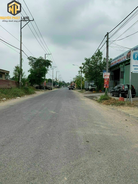 [NP42] Bán Cặp Nền Đẹp Gần Trần Hưng Đạo