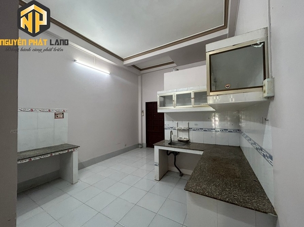 [CT11] Cho thuê nhà : Đường Lạc Long Quân - Bình Khánh