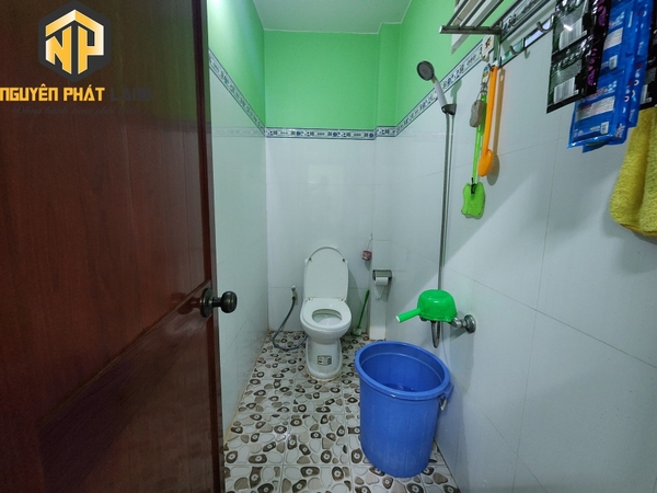 [NP80] Bán nhà 1 trệt 1 lầu - P. Bình Khánh