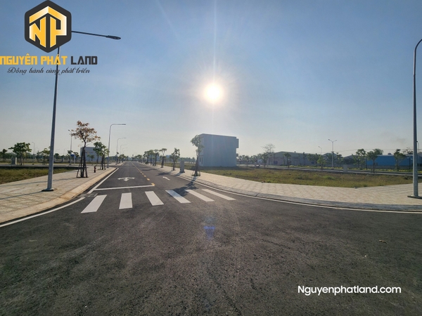 [NP98] Bán 2 nền góc - P. Bình Đức