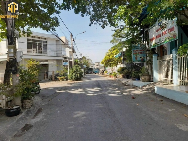 [NP111] Bán nền giá cực tốt - P.Mỹ Quý