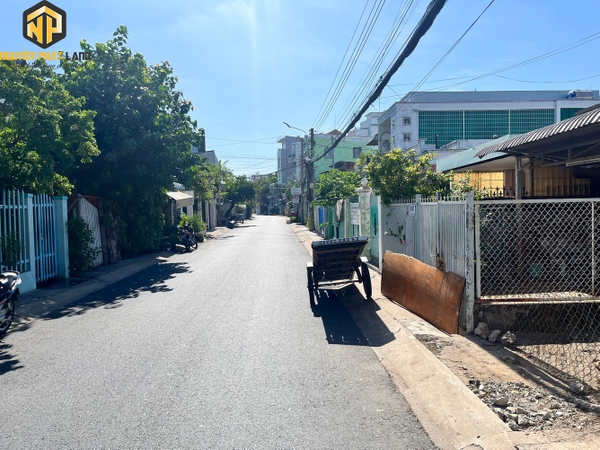 [B.LVN.1] BÁN ĐẤT LÊ VĂN NHUNG - P.MỸ BÌNH