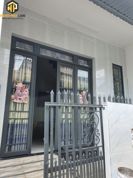 BÁN NHÀ KẾT CẤU 1 TRỆT 1 LẦU - P.MỸ PHƯỚC