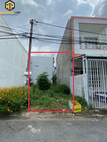 BÁN GẤP NỀN ĐẸP ĐƯỜNG Ỷ LAN