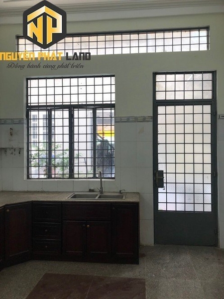 BÁN NHÀ 1 TRỆT 3 LẦU - GIẢM GIÁ CỰC TỐT