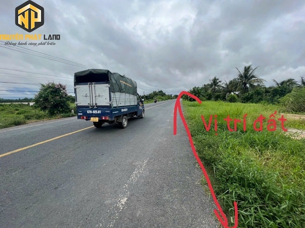 BÁN 7 NỀN MẶT TIỀN ĐƯỜNG TỈNH LỘ 944 [B.TL944CM.1]