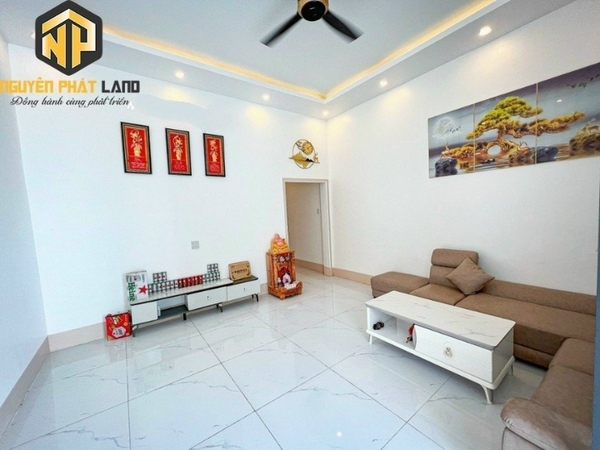 BÁN NHÀ MÁI THÁI - PHƯỜNG BÌNH ĐỨC [B.ĐCRCX.1]