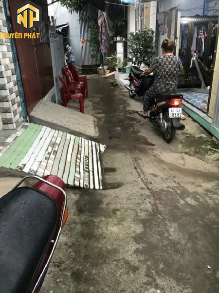 BÁN NHÀ CÓ KẾT CẤU 1 TRỆT 1 LỬNG [B.ĐBKND.1]
