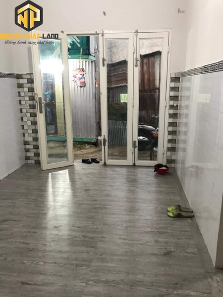 BÁN NHÀ CÓ KẾT CẤU 1 TRỆT 1 LỬNG [B.ĐBKND.1]