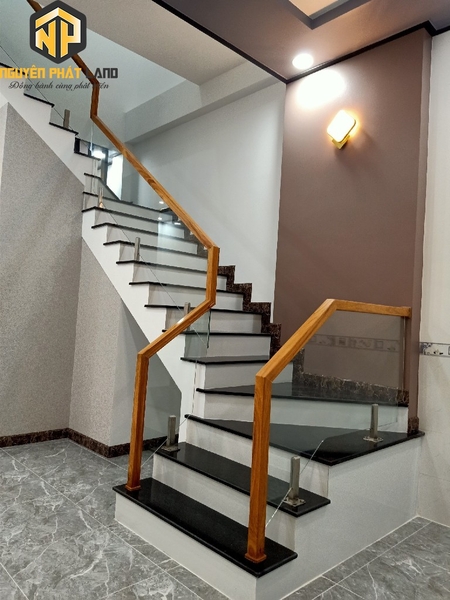 BÁN NHÀ MỚI XÂY KHU LÊ CHÂN [B.KLC.1]