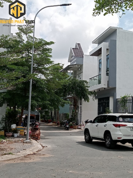 BÁN NHÀ MỚI XÂY KHU LÊ CHÂN [B.KLC.1]