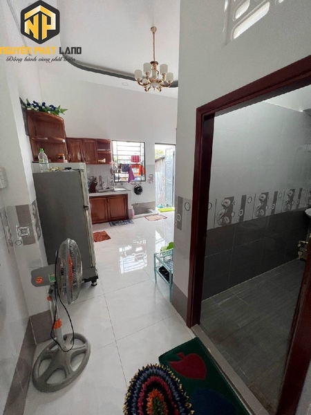 BÁN NHÀ KẾT CẤU 1 TRỆT 1 LẦU - ĐƯỜNG LƯƠNG NGỌC QUYẾN [B.LNQ.1]