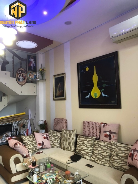 BÁN NHÀ ĐƯỜNG LÊ THỊ RIÊNG - KHU TÂY ĐẠI HỌC [B.LTR.1]