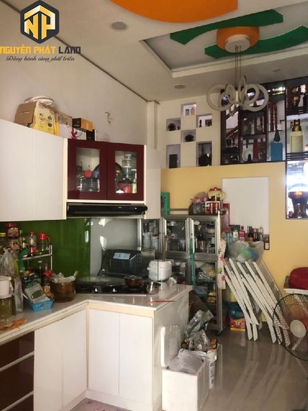 BÁN NHÀ ĐƯỜNG LÊ THỊ RIÊNG - KHU TÂY ĐẠI HỌC [B.LTR.1]