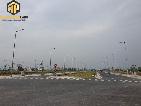 Bán cặp nền Tuyến D4 Golden City GD2, Mỹ Hòa [B.TD4GC.4]