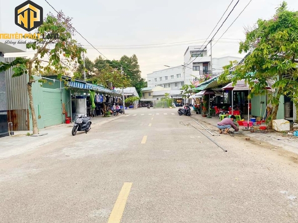 CHO THUÊ CẶP NỀN - NHÁNH ĐS 2 - LÝ THÁI TỔ [T.ĐS2LTT.2]
