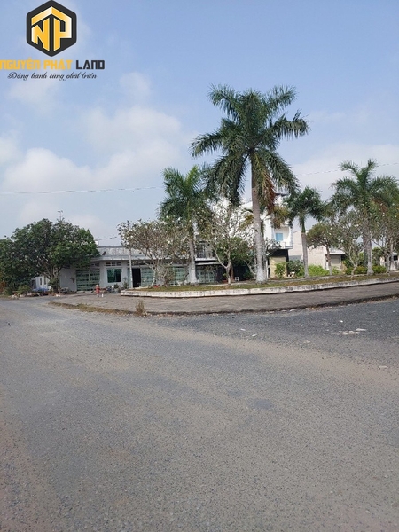 BÁN NỀN ĐƯỜNG HOÀNG QUỐC VIỆT - MỸ PHƯỚC [B.HQV.2]