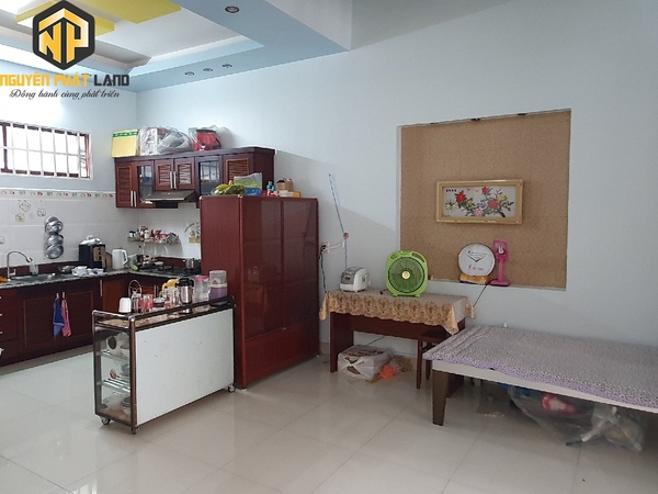 Bán nhà lầu đường Nguyễn Thượng Hiền, Bình Khánh [B.NTH.9]