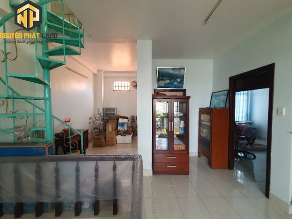 Bán nhà lầu đường Nguyễn Thượng Hiền, Bình Khánh [B.NTH.9]