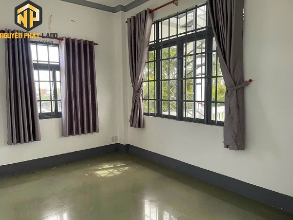 BÁN NHÀ :  1 TẦNG TRỆT VÀ 3 TẦNG LẦU CAO CẤP  [BT.THĐ.4]