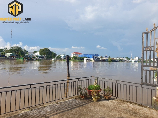 Bán căn nhà nhỏ dành cho người yêu sông nước miền Tây [B.BVD.3]