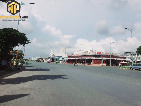 Cho thuê 3 nền mặt tiền 18m gần quán cafe Ánh Ngọc 3 [T.NTH.1]