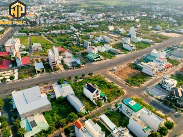 HÀNG HOT: Bán Nền Góc Cực Hiếm Nguyễn Thái Học Golden [B.NTH.4]